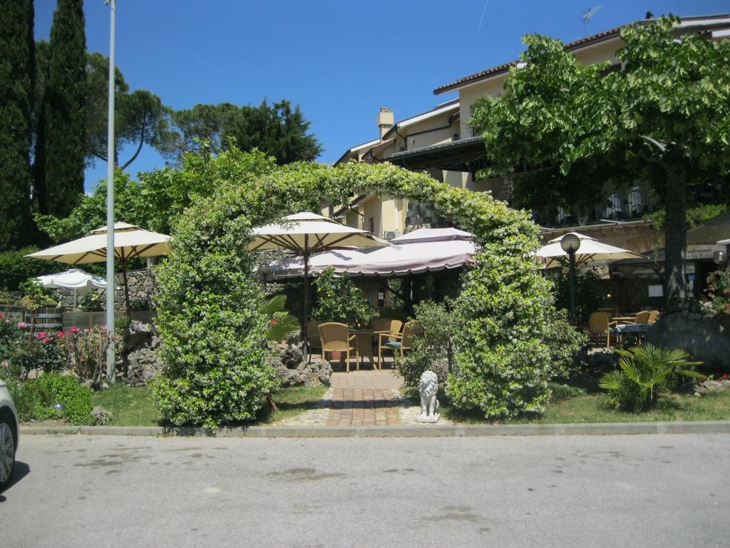 Hotel Rosati Чиуси Экстерьер фото